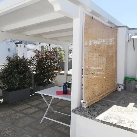 La Casa Di Esther Con Terrazzo Vista Mare أوستوني